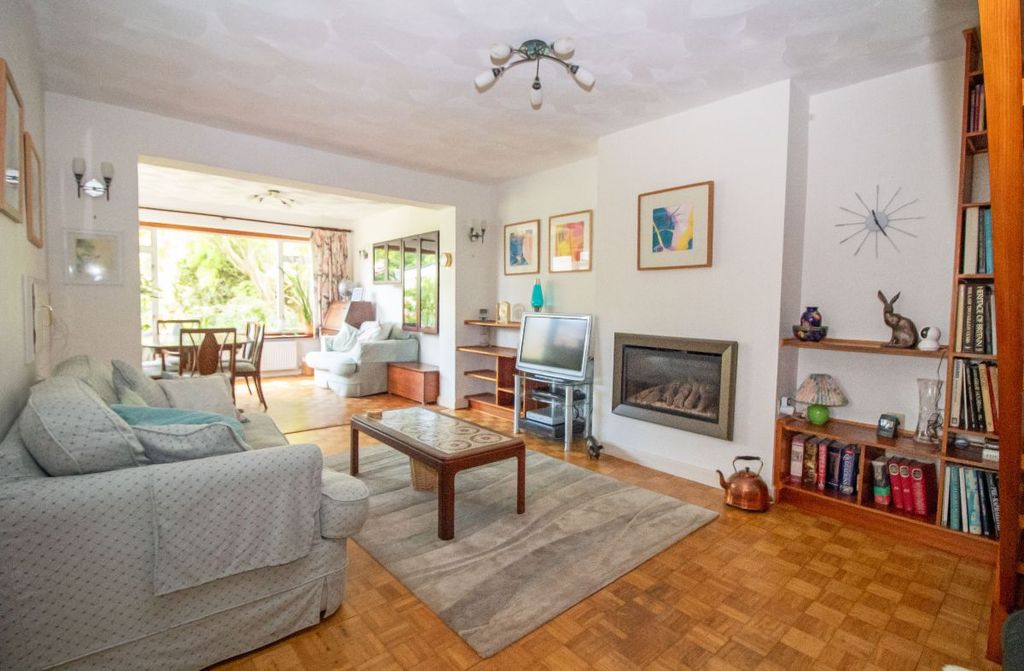 Property photo 3 of 19