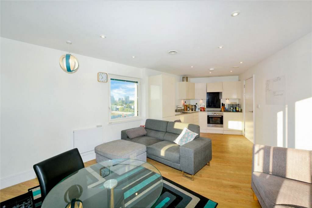 Property photo 3 of 7