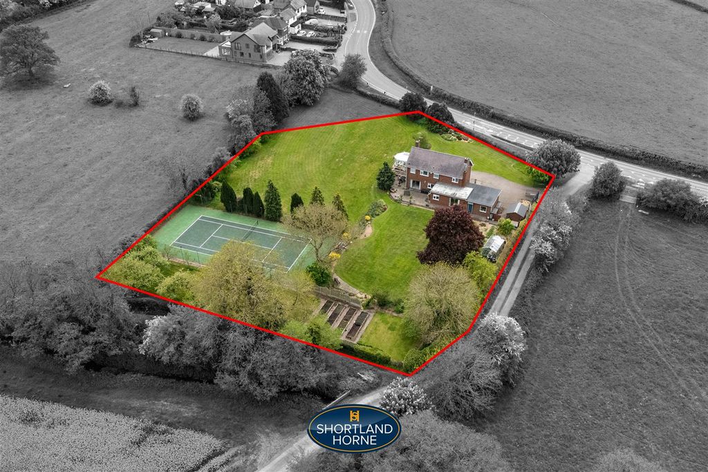 Property photo 2 of 46 Pound House, Fillongley Wm (29 Of 52).Jpg