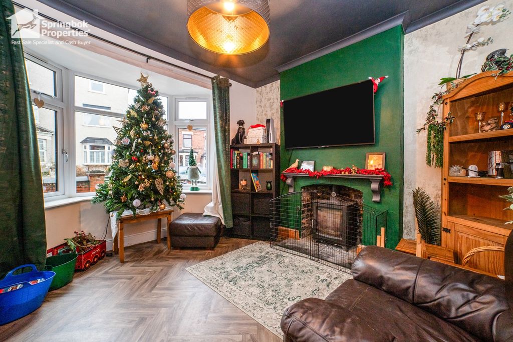 Property photo 2 of 19 1