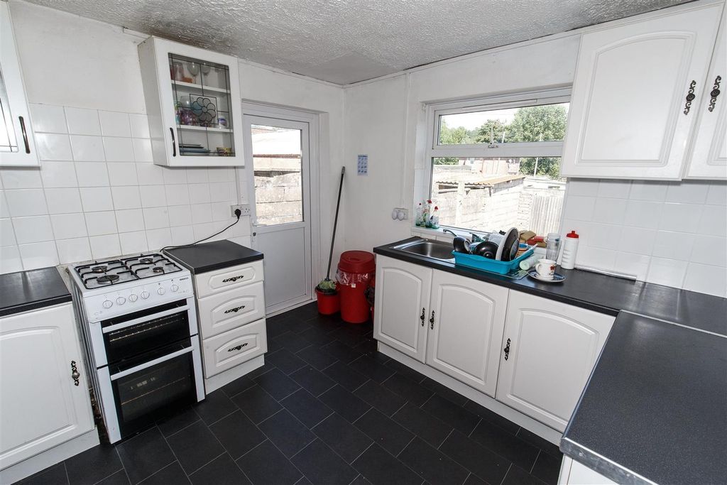 Property photo 1 of 5 Bright Kitchen With Ample Counter Space...