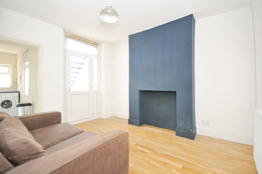 Property photo 2 of 15 Photo