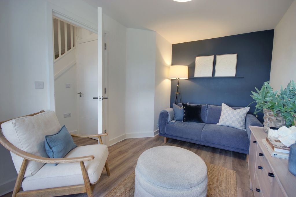 Property photo 2 of 15 1 Ground Lounge Study B