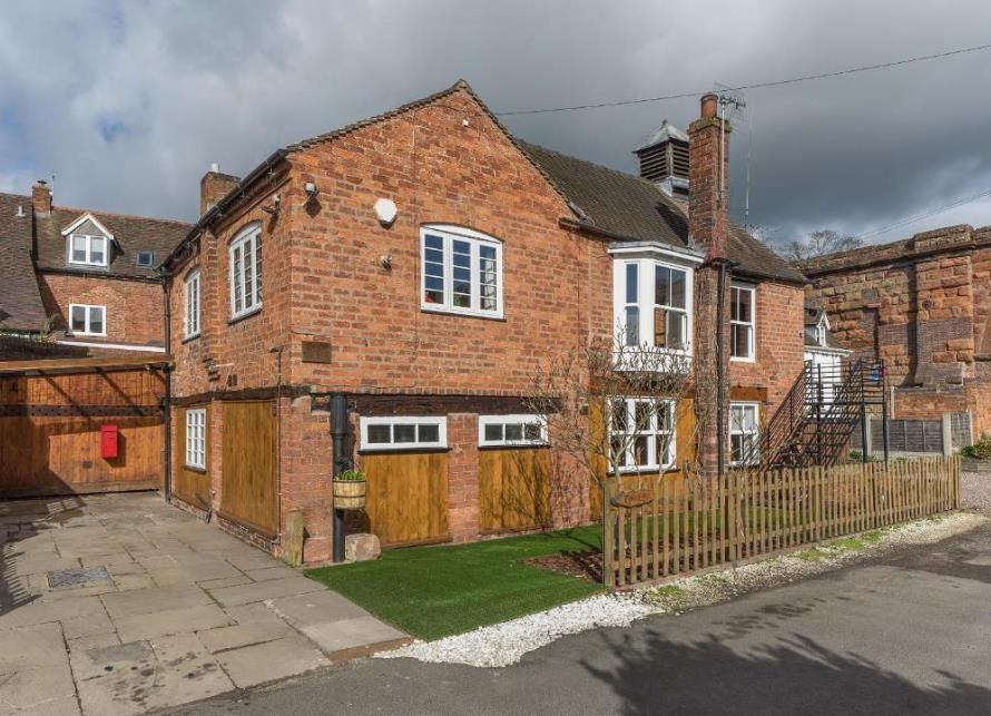 Property photo 2 of 22 Image