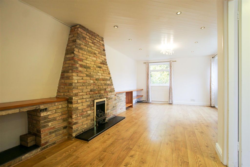 Property photo 3 of 15 Img_2371.Jpg