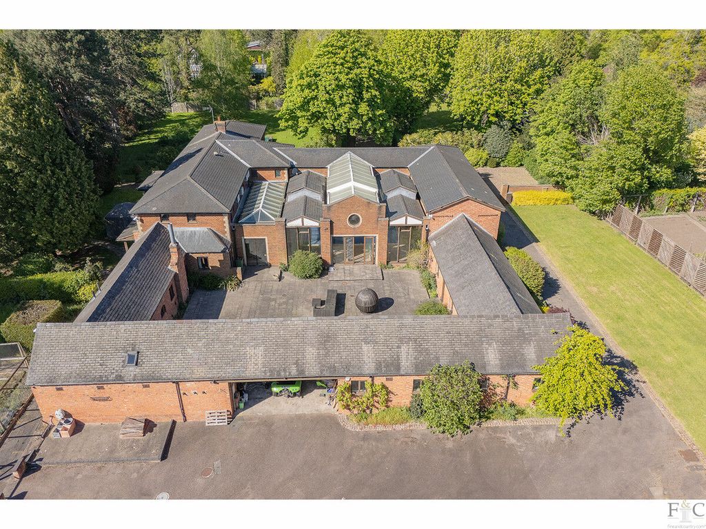 Property photo 1 of 47