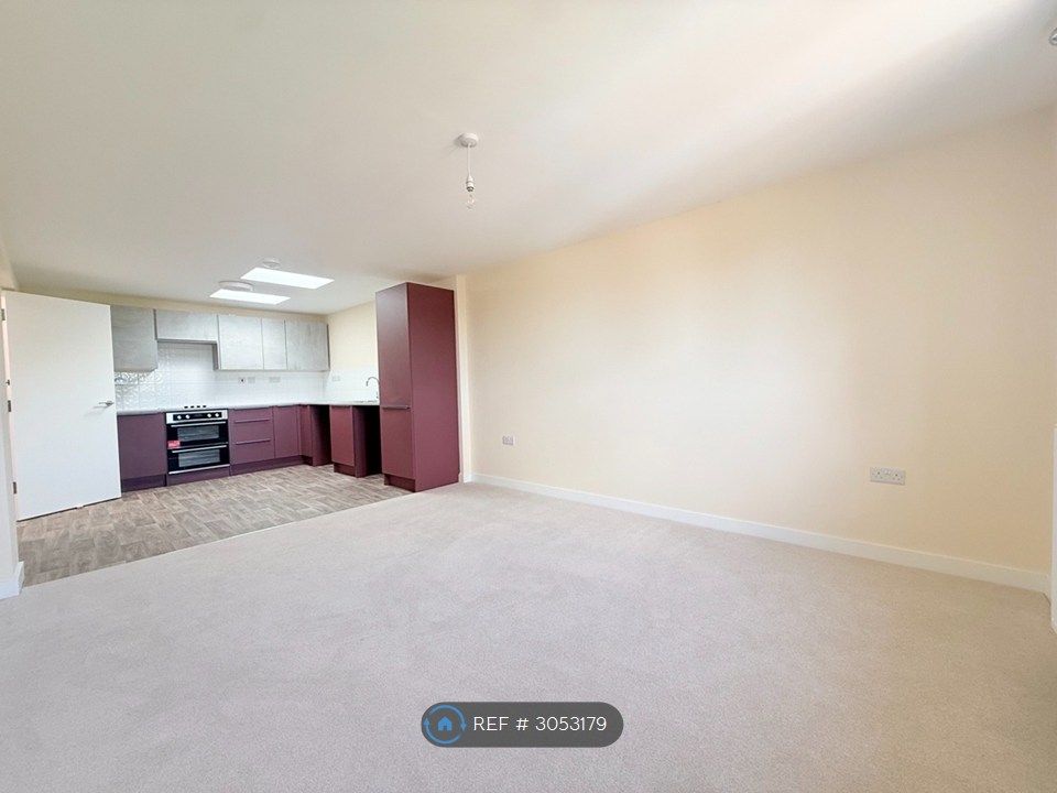 Property photo 3 of 6