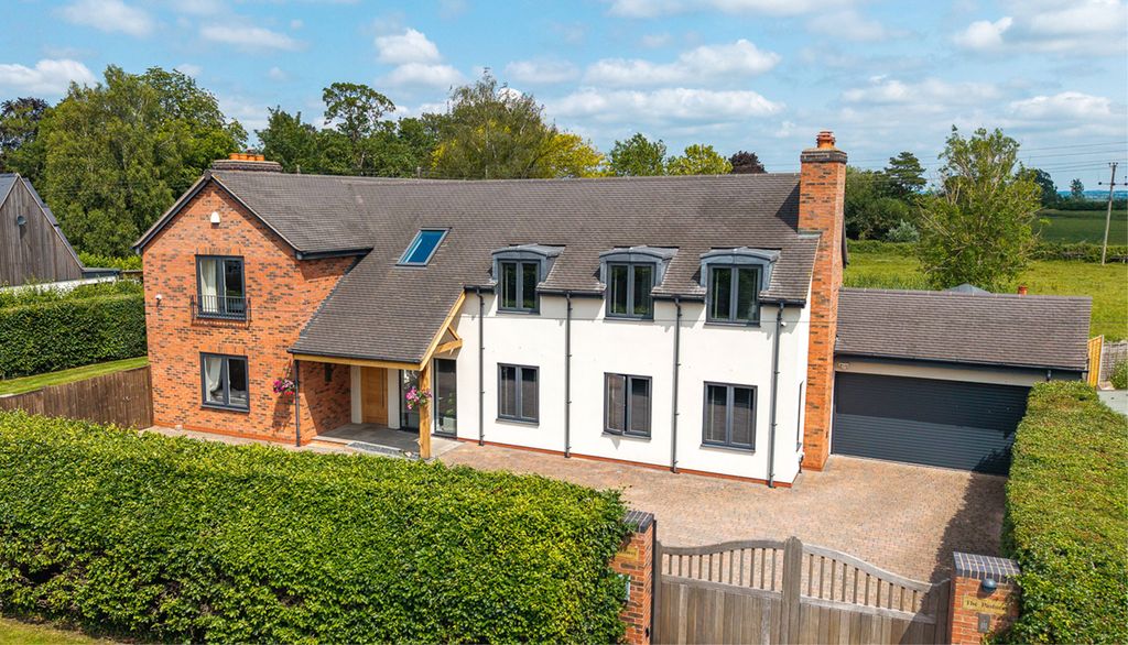 Property photo 1 of 39