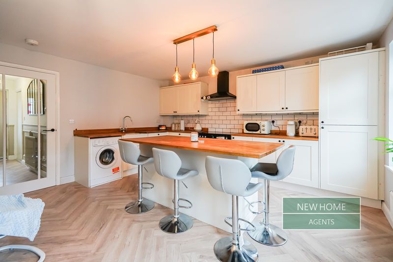 Property photo 3 of 29 Photo 7