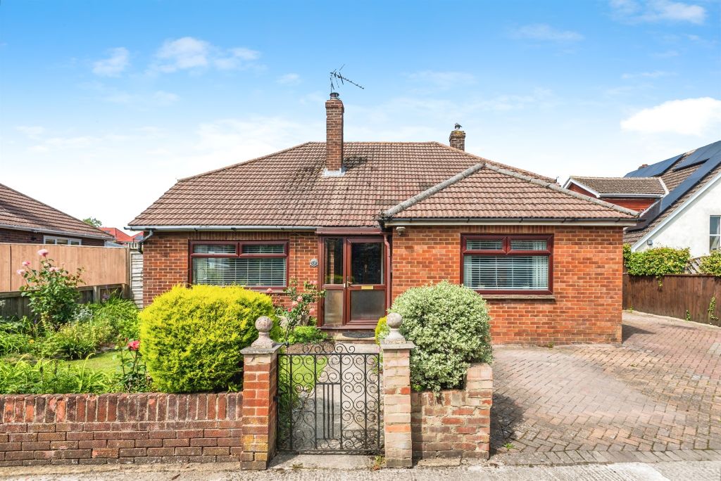 Property photo 1 of 12