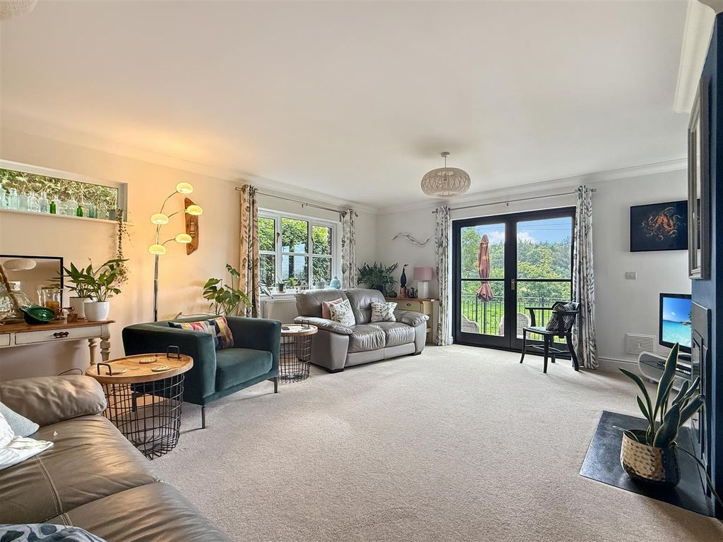 Property photo 3 of 21 22Bcaabb827077Ba599A801A5c4B741Db9B00196.Jpg