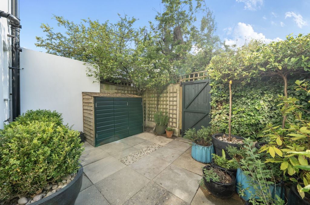 Property photo 3 of 16 Rear Garden