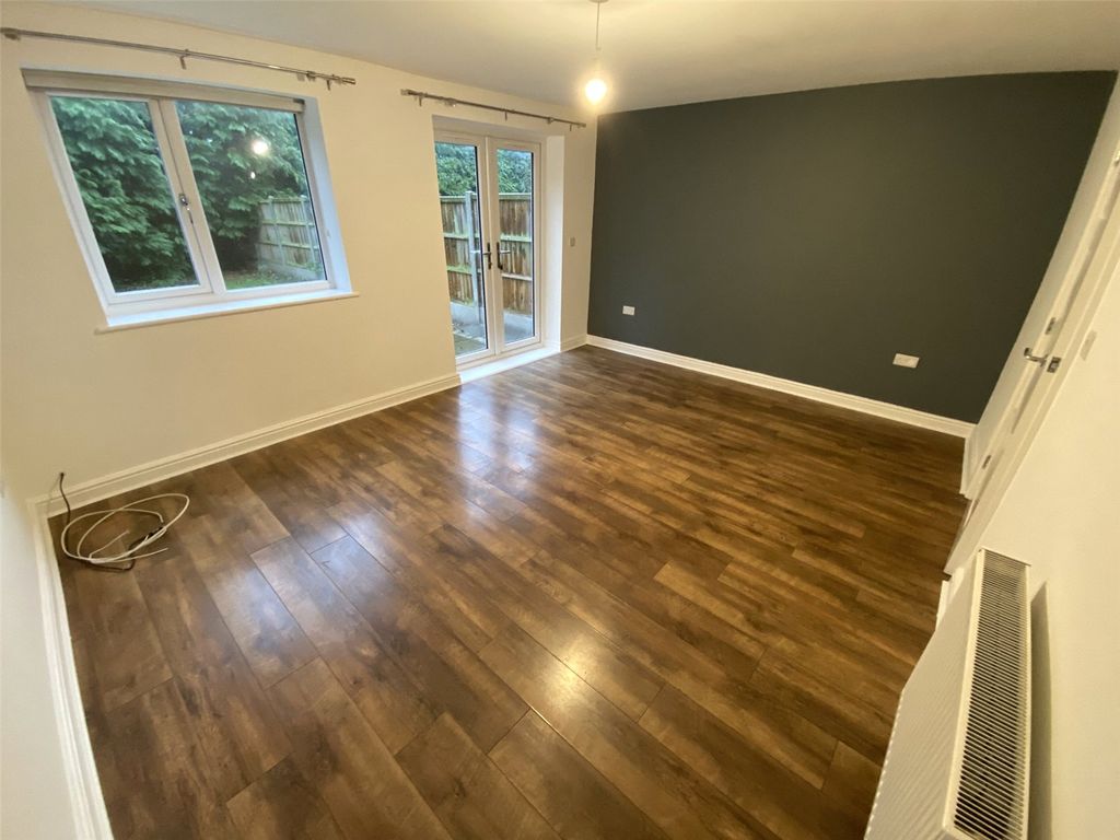 Property photo 3 of 15 Picture No. 14