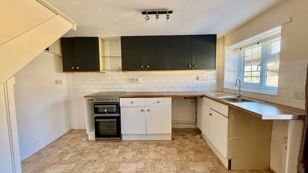 Property photo 3 of 9 Open Plan Living Accommodation