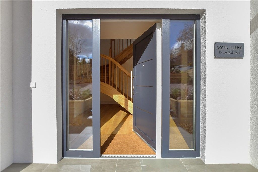 Property photo 3 of 19 External Lifestyle Photograph