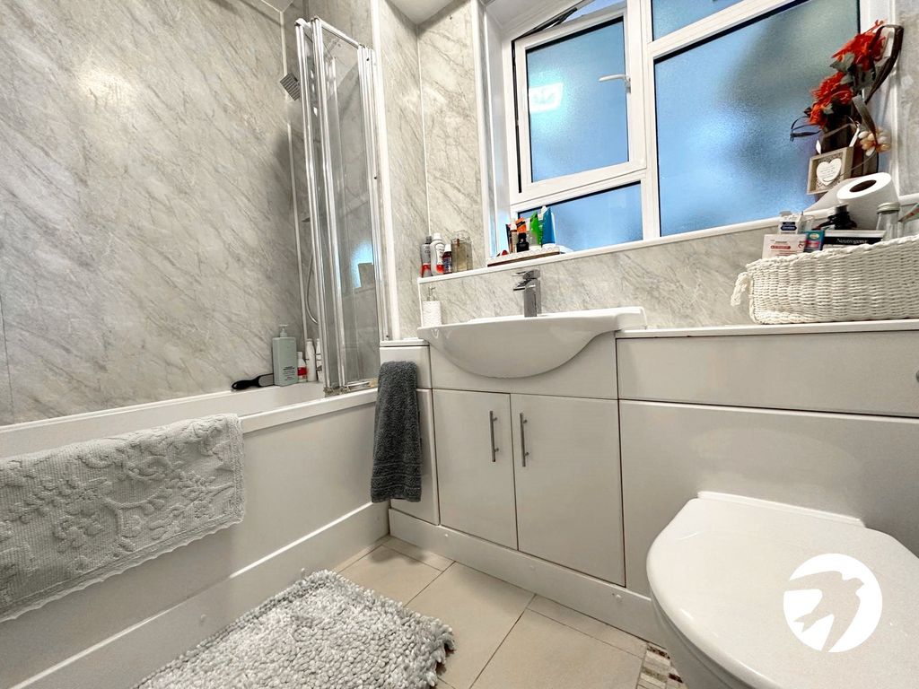 Property photo 3 of 10 Picture 3