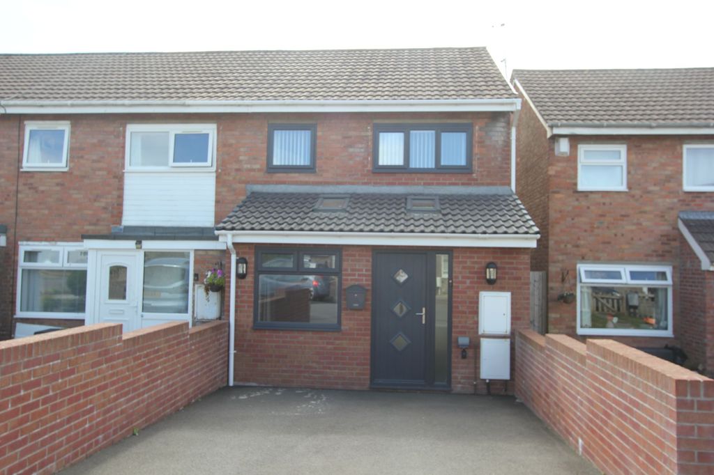 Property photo 3 of 21