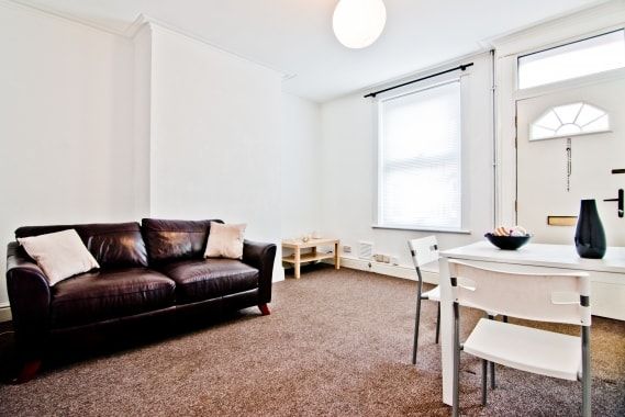 Property photo 2 of 6