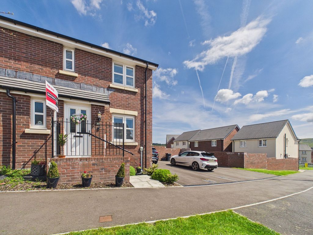 Property photo 1 of 29