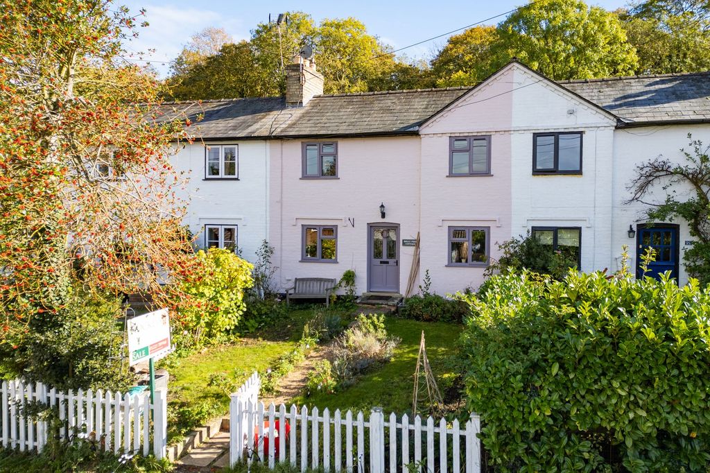 Property photo 2 of 20