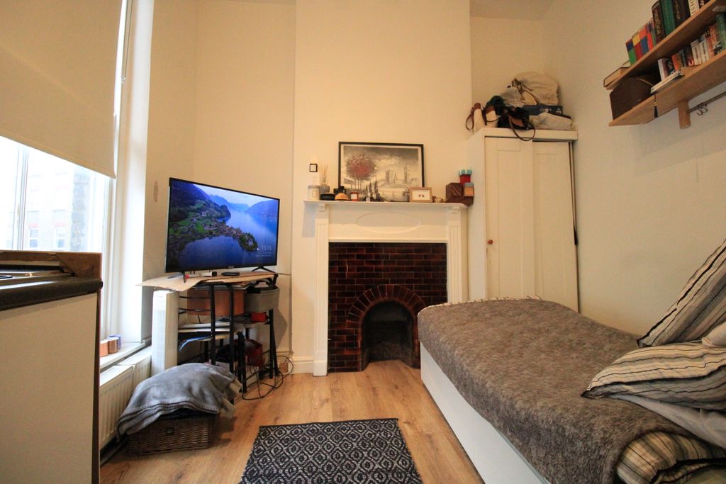 Property photo 1 of 3 Img_4922