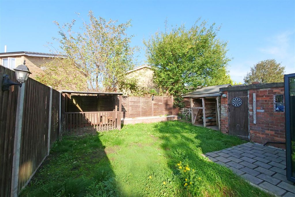 Property photo 3 of 16 Pnmb0832.Jpg