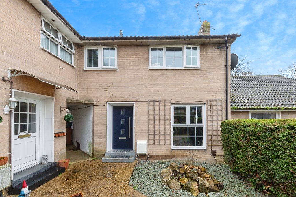 Property photo 1 of 24