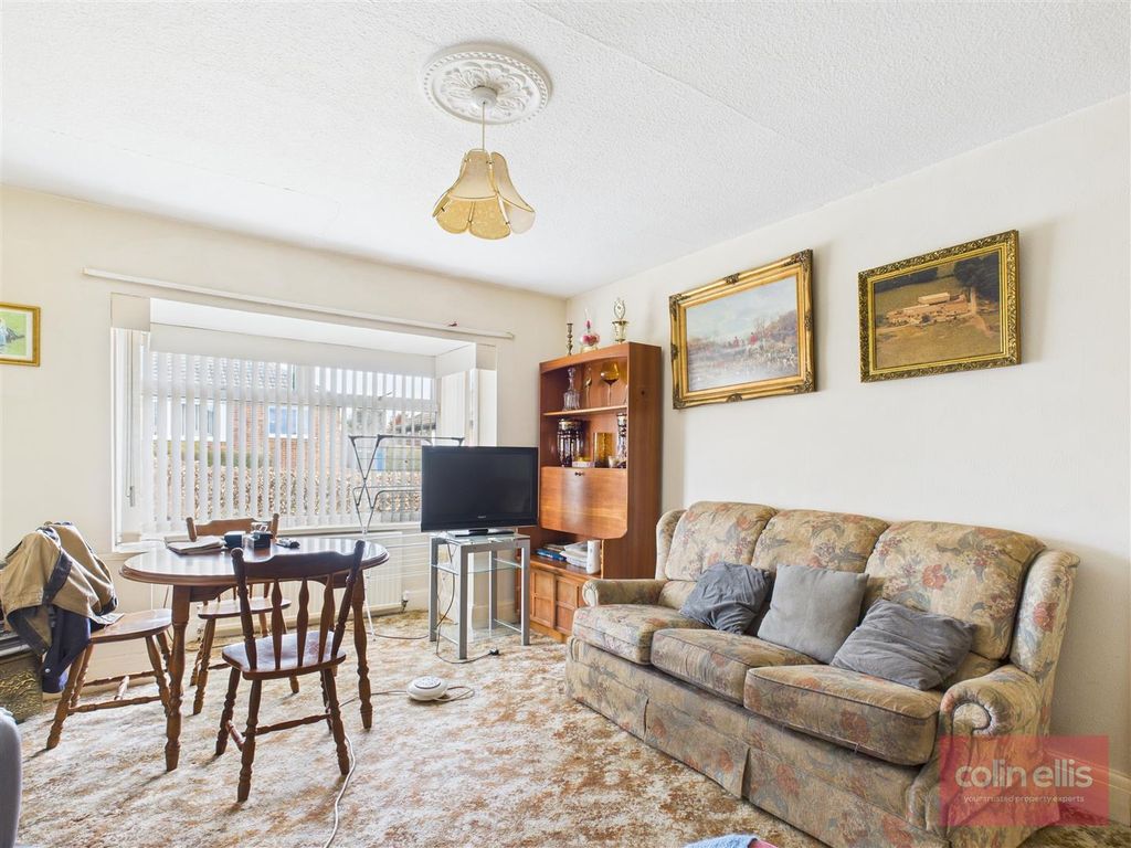 Property photo 3 of 14 Cam05075G0-Pr0070-Still002.Jpg