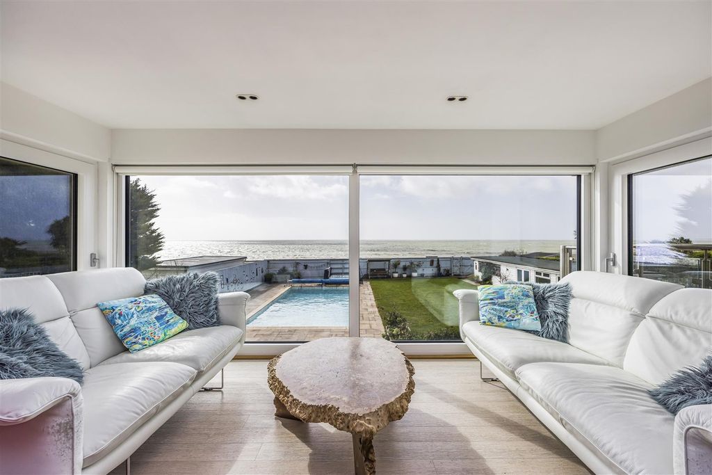Property photo 2 of 98 10.Jpg