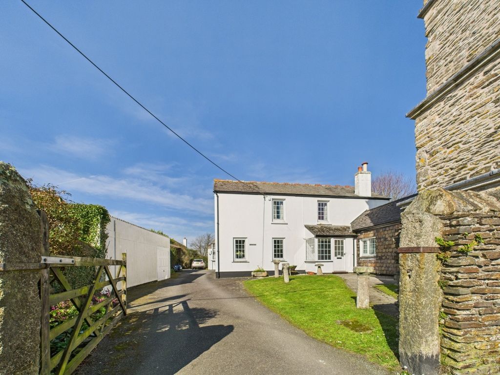 Property photo 1 of 25 3438511