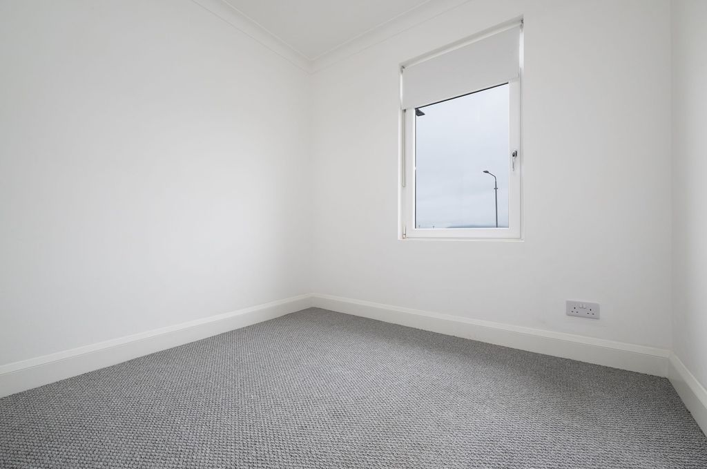 Additional image 14 of 4 bed semi-detached house for saleEldon Street, Greenock PA16