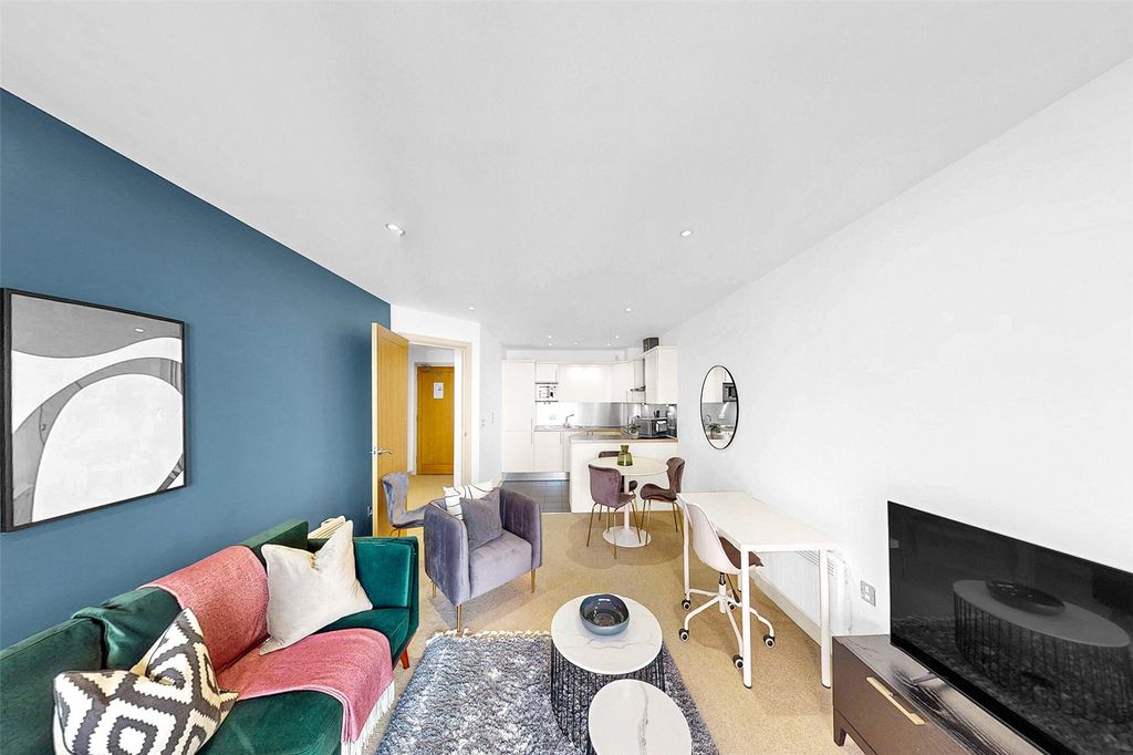 Property photo 3 of 28 Picture No. 23