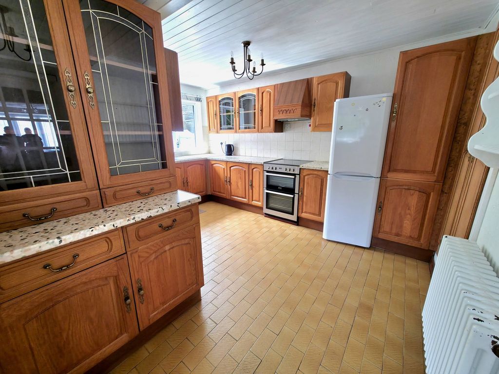 Property photo 3 of 13 Not Specified
