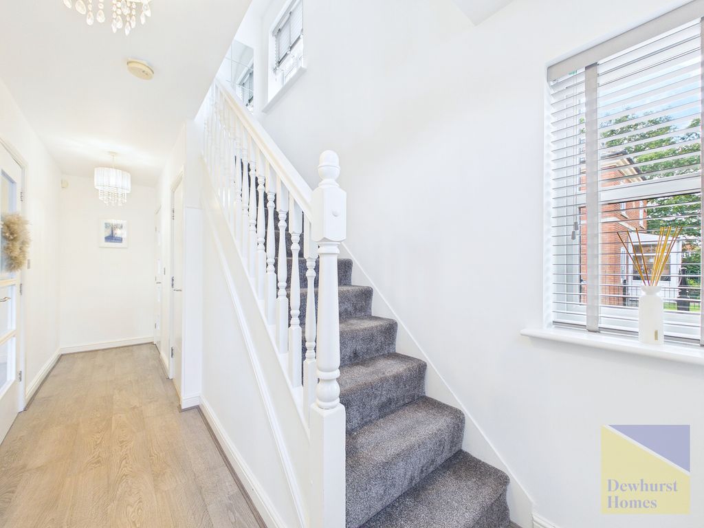 Property photo 3 of 31