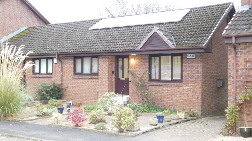 Property photo 1 of 15