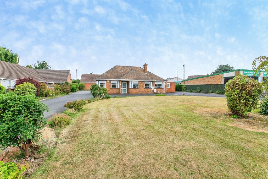 Property photo 1 of 20