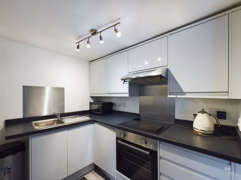 Property photo 1 of 11 Kitchen