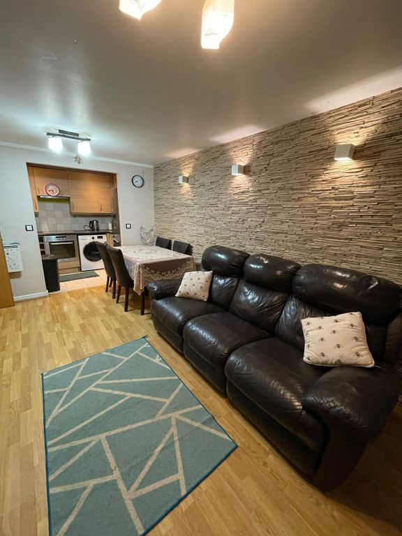 Property photo 2 of 10 Gallery