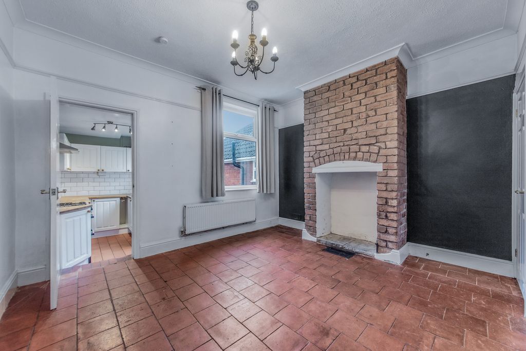 Property photo 3 of 13