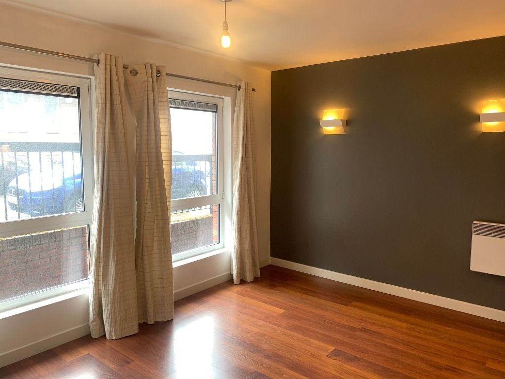 Property photo 3 of 6