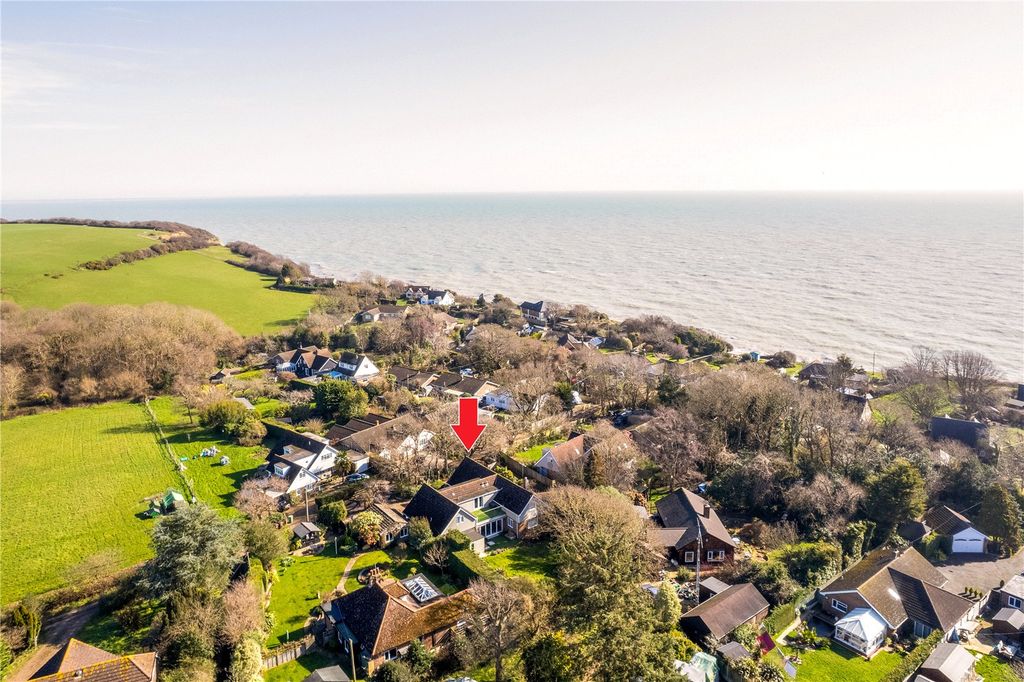 Property photo 1 of 19 Aerial