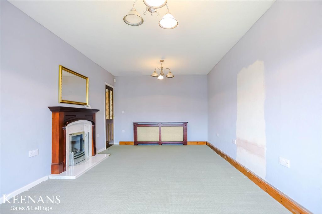 Property photo 2 of 33 2.Jpg