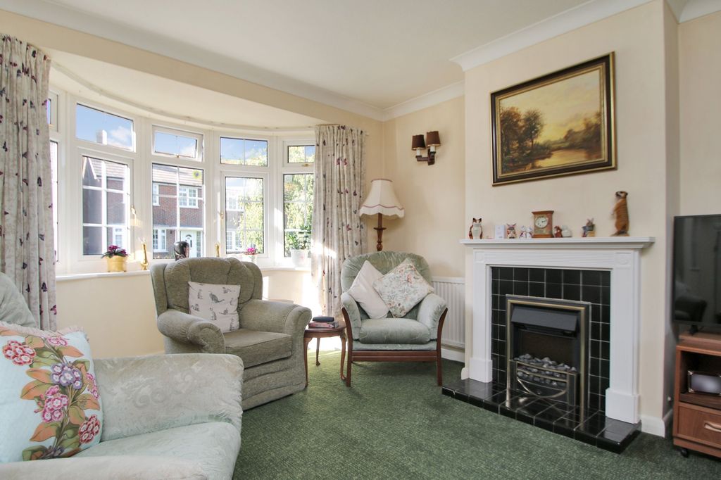 Property photo 2 of 14