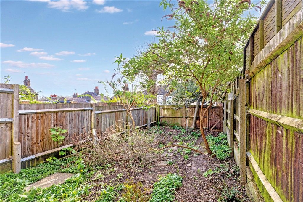 Property photo 3 of 5