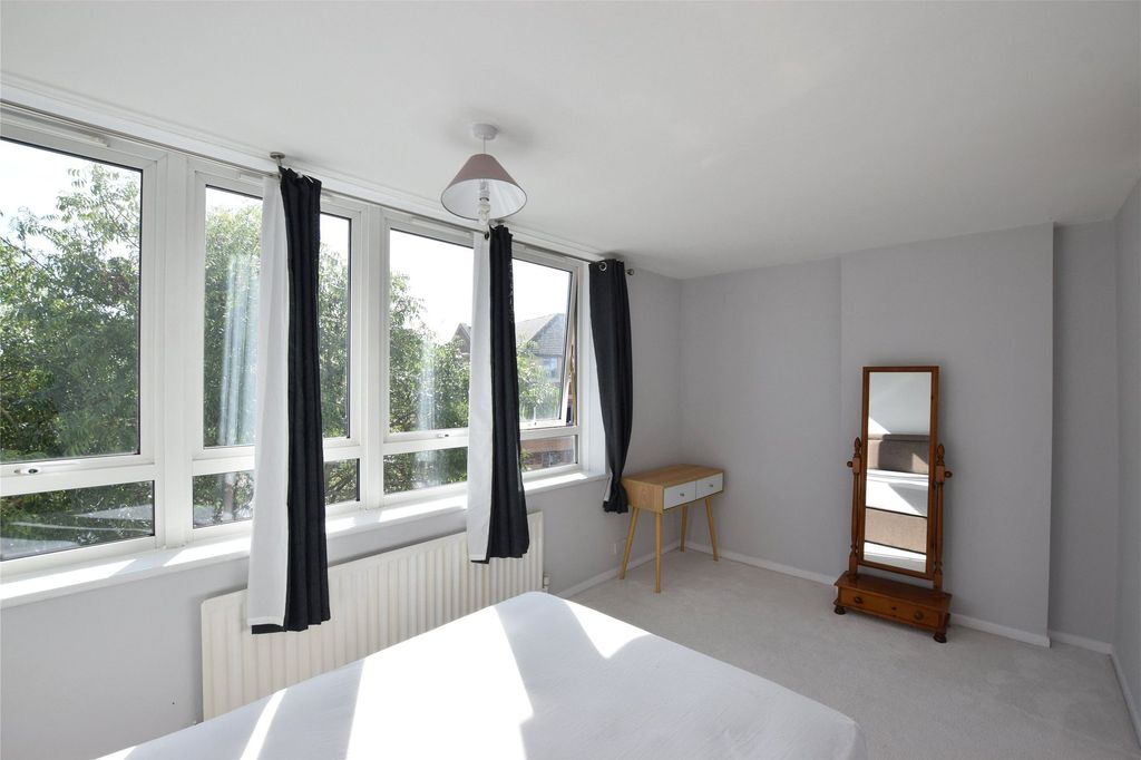 Property photo 3 of 9 Bedroom One