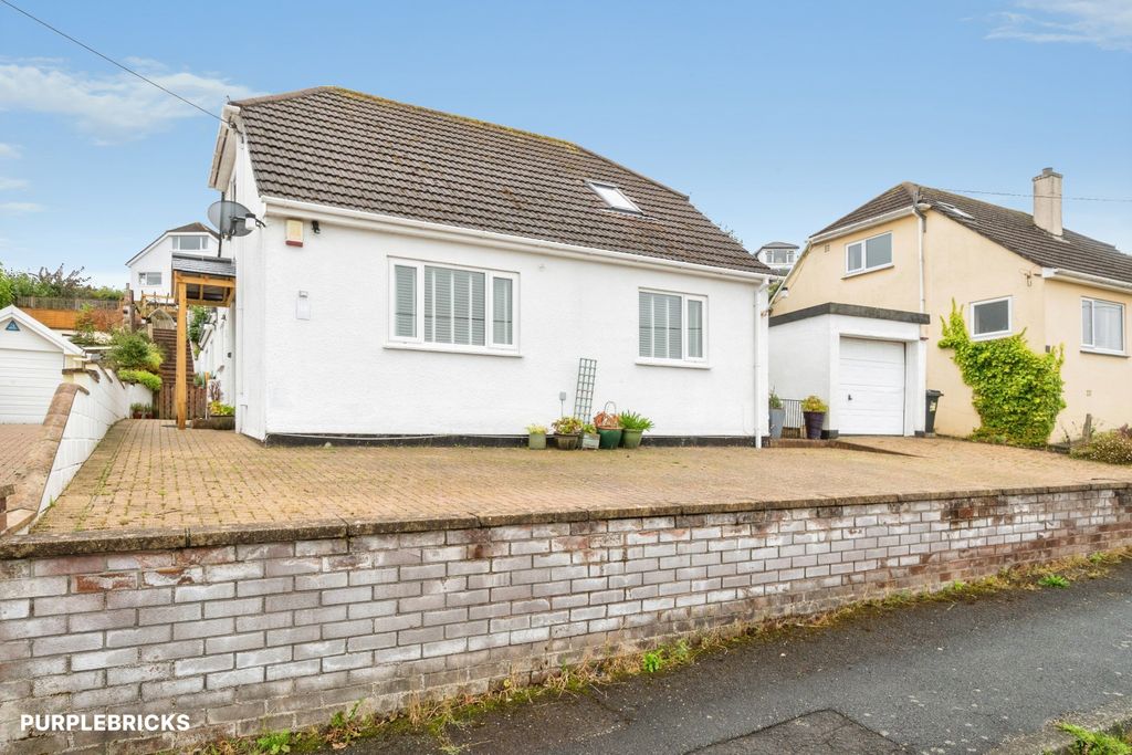 Property photo 1 of 38