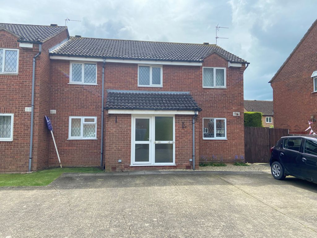 Property photo 1 of 12