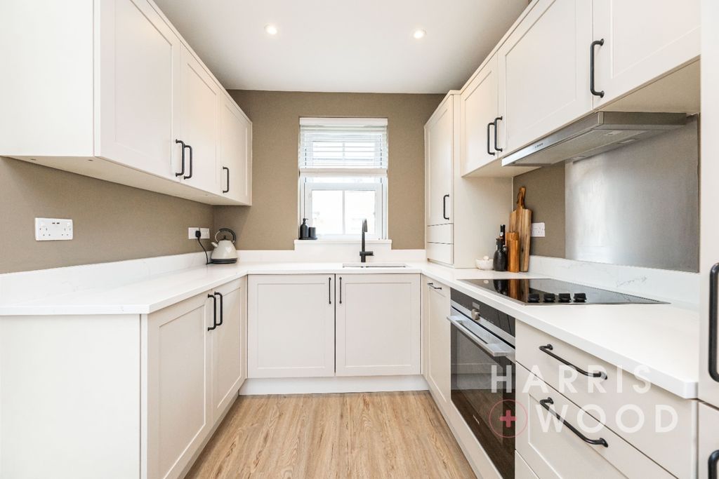 Property photo 2 of 35 4158191