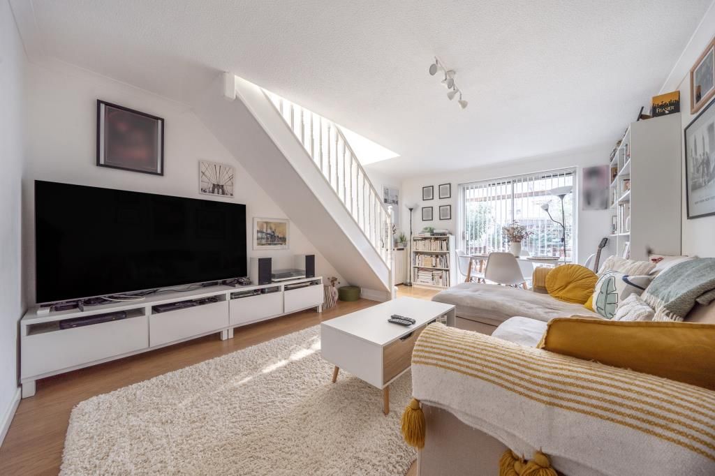 Property photo 2 of 19 Reception