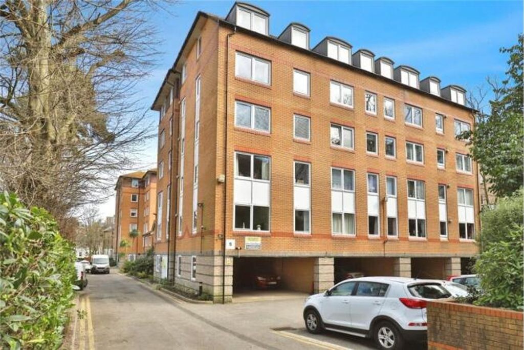 Property photo 1 of 7